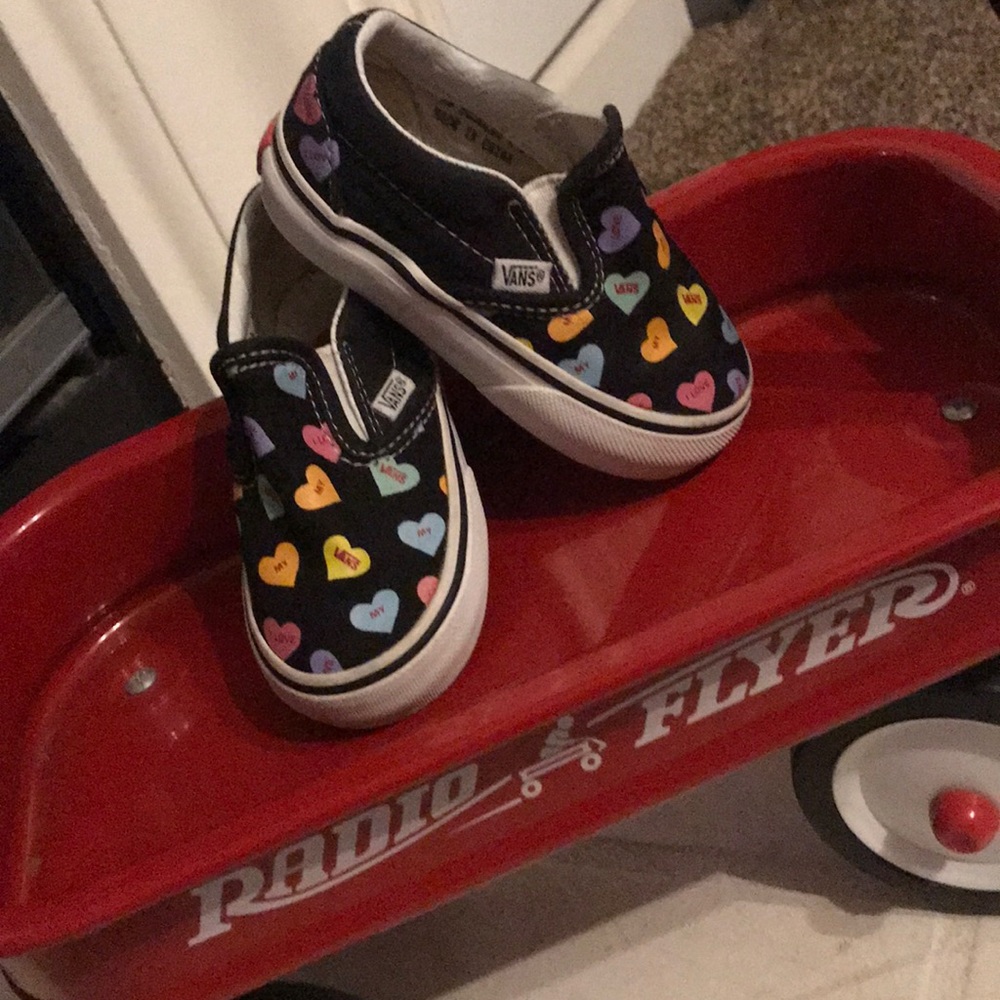 Vans Toddler Size 5.5 Hearts 💕